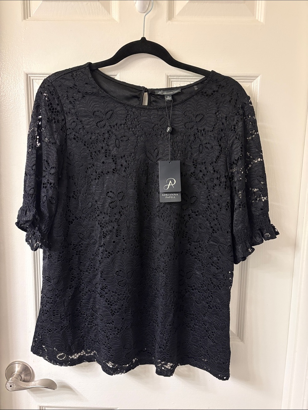 Adrianna Papell Black Floral Lace Short Sleeve Blouse - Picture 4 of 7